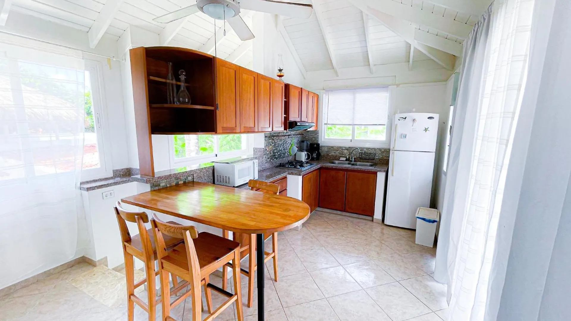 Resort Beach Condo-Hotel With Villas & Private Apartments Wifi Bbq Beach Club & Spa Punta Cana