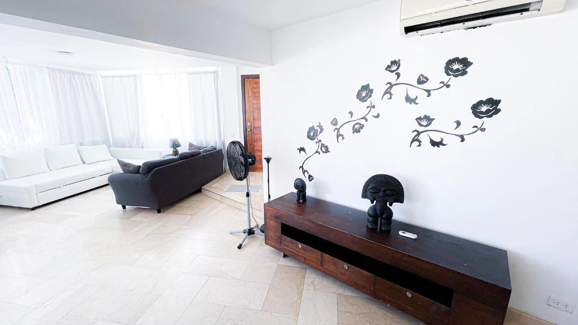 Resort Beach Condo-Hotel With Villas & Private Apartments Wifi Bbq Beach Club & Spa Punta Cana 5*,
