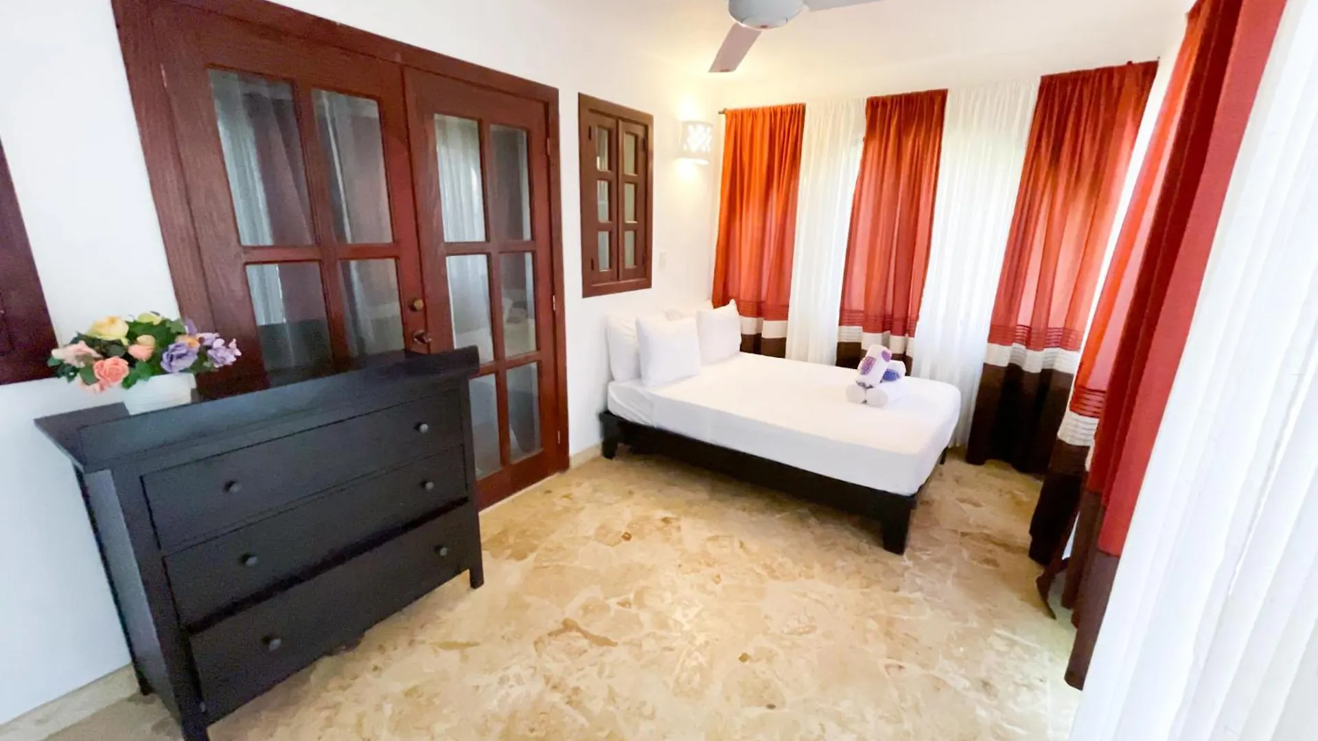 Resort Beach Condo-Hotel With Villas & Private Apartments Wifi Bbq Beach Club & Spa Punta Cana
